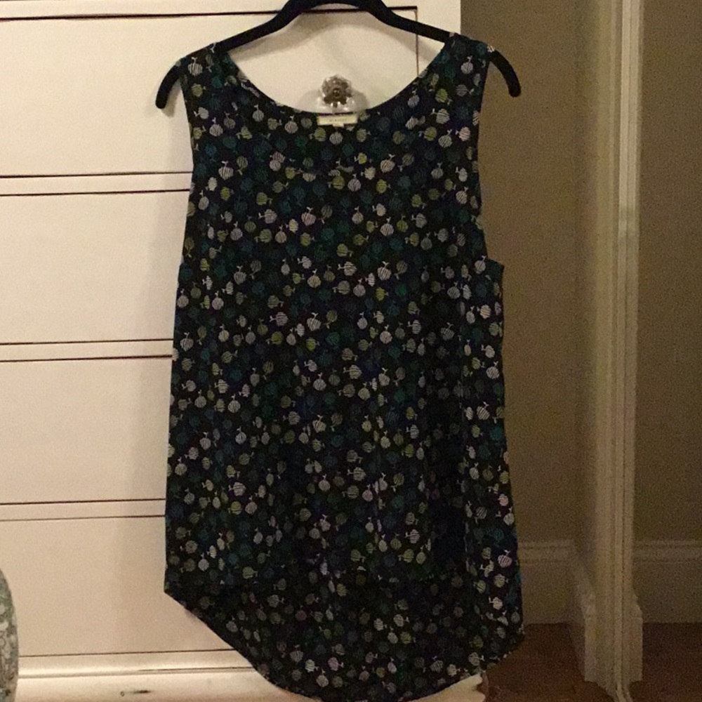 Sleeveless top